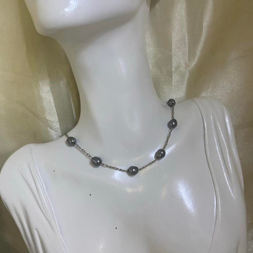 Vintage Choker Collar Gray Faux Pearl Necklace Silver Tone Adjustable Minimalist